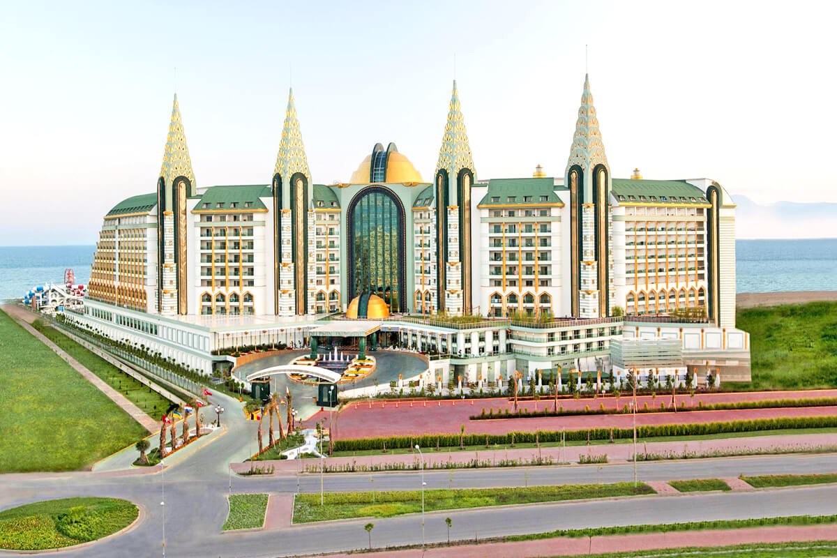 cheap resort hotels in Turkey to Spend holiday with family