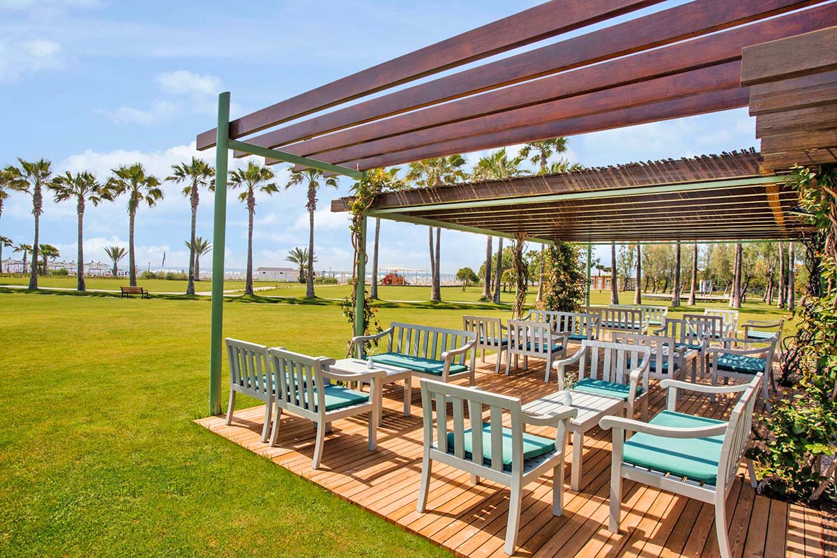 cheap resort hotels in Turkey to Spend holiday with family