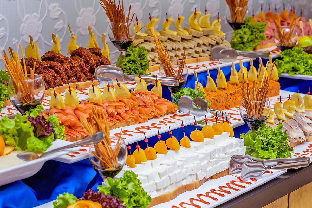 cheap resort hotels to Spend holiday with family