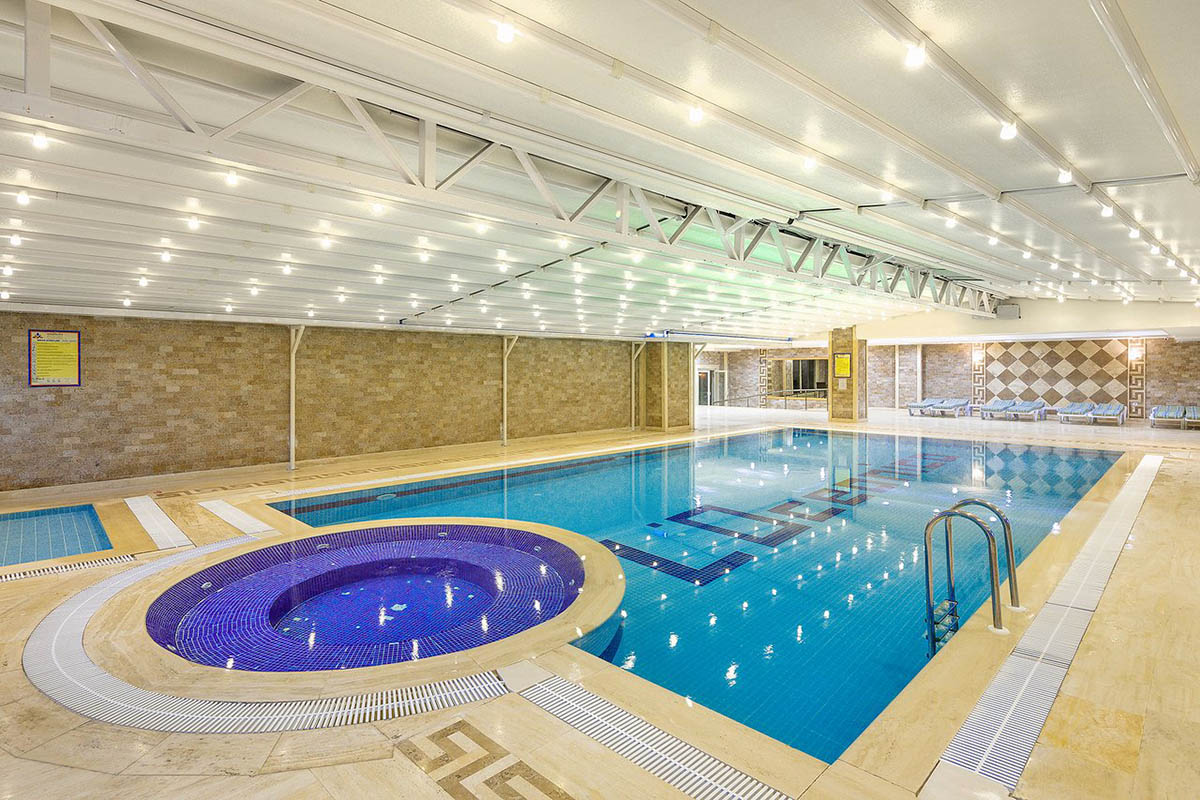 cheap resort hotels to Spend holiday with family