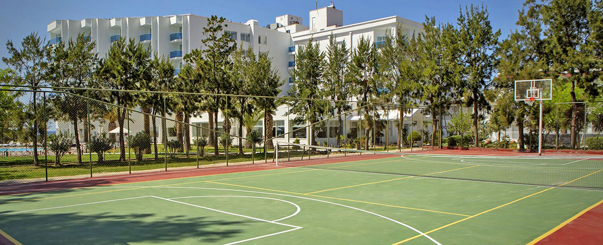 cheap resort hotels to Spend holiday with family