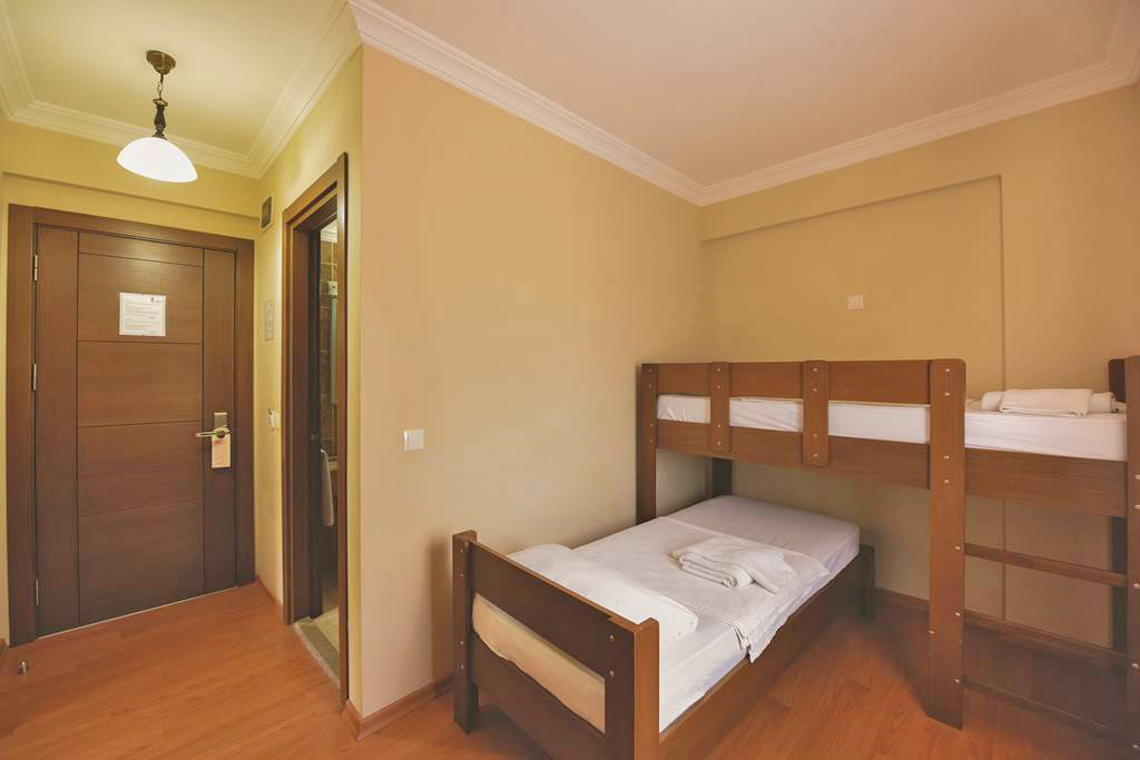 cheap resort hotels to Spend holiday with family