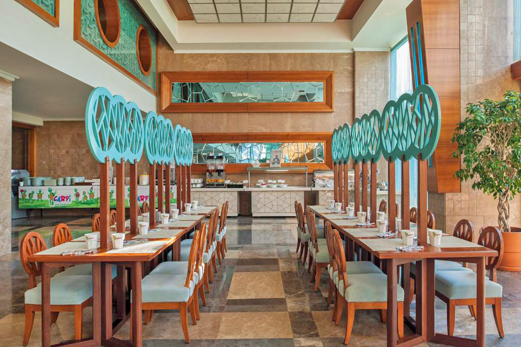 cheap resort hotels in Turkey to Spend holiday with family