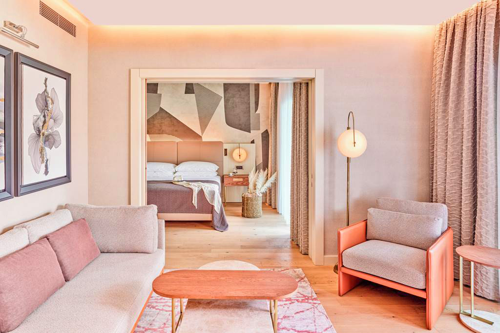 cheap resort hotels in Turkey to Spend holiday with family