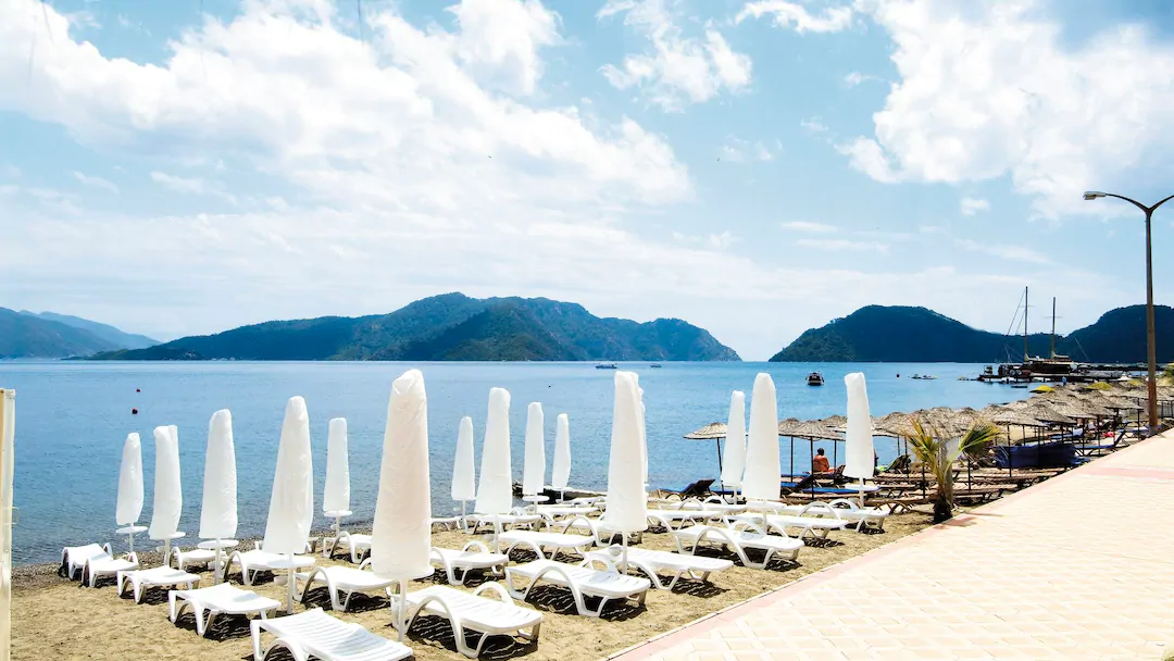 Wherr the Aegean meets the Mediterranean