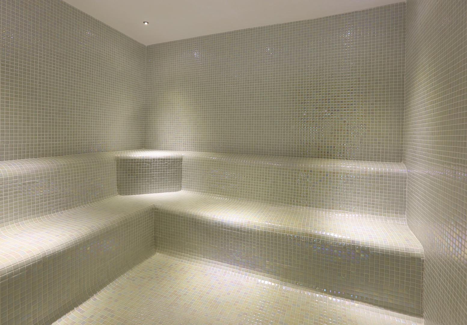 cheap resort hotels to Spend holiday with family