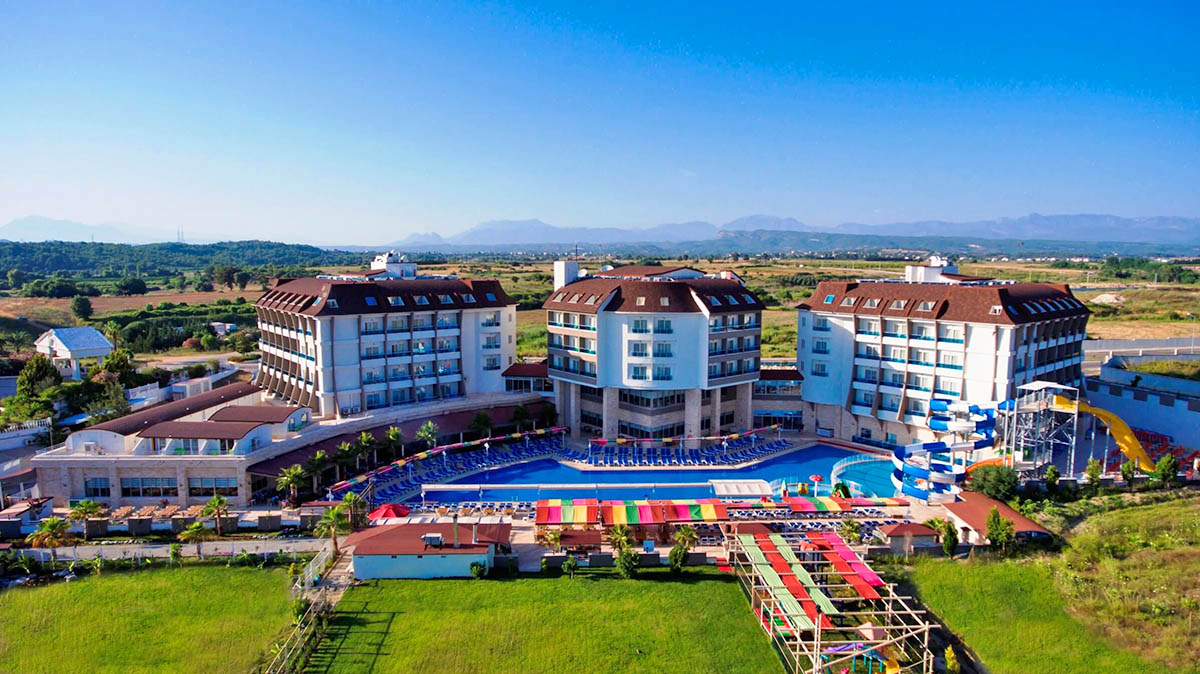 cheap resort hotels in Turkey to Spend holiday with family