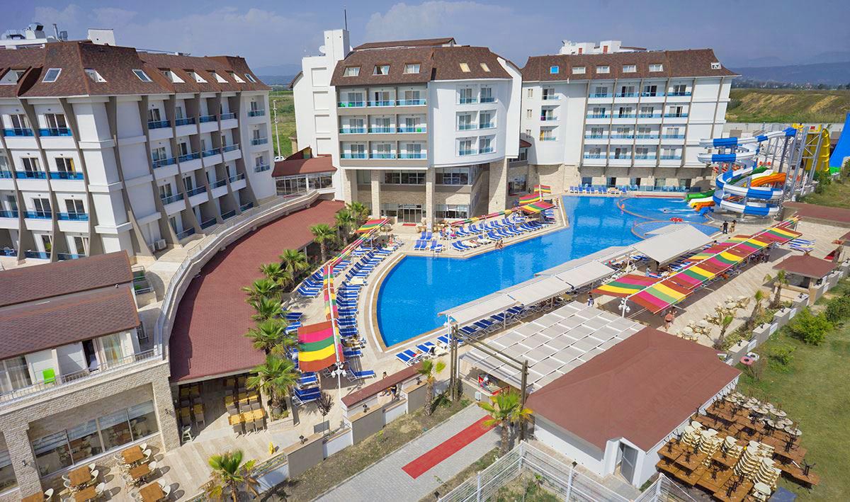 cheap resort hotels in Turkey to Spend holiday with family