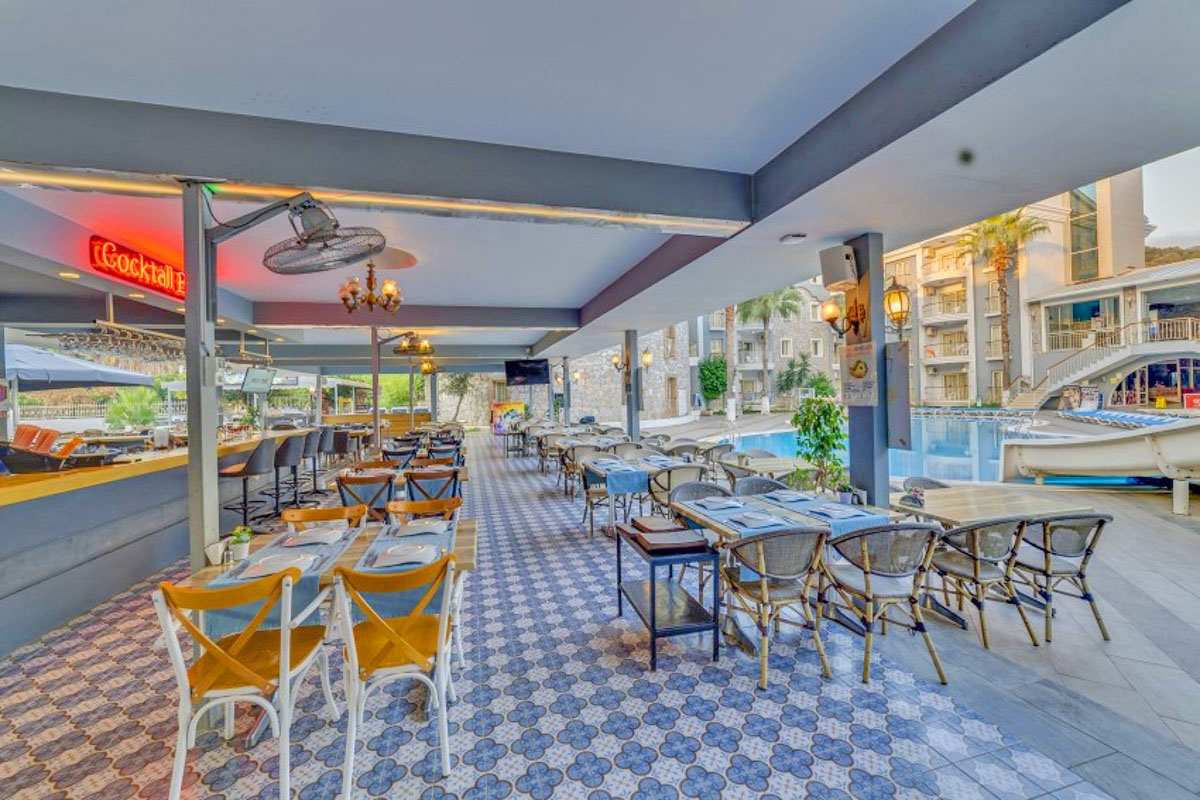 cheap resort hotels to Spend holiday with family