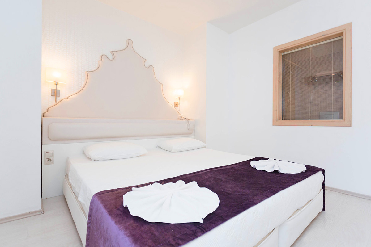 Mersoy Bella Vista Suite Bedroom