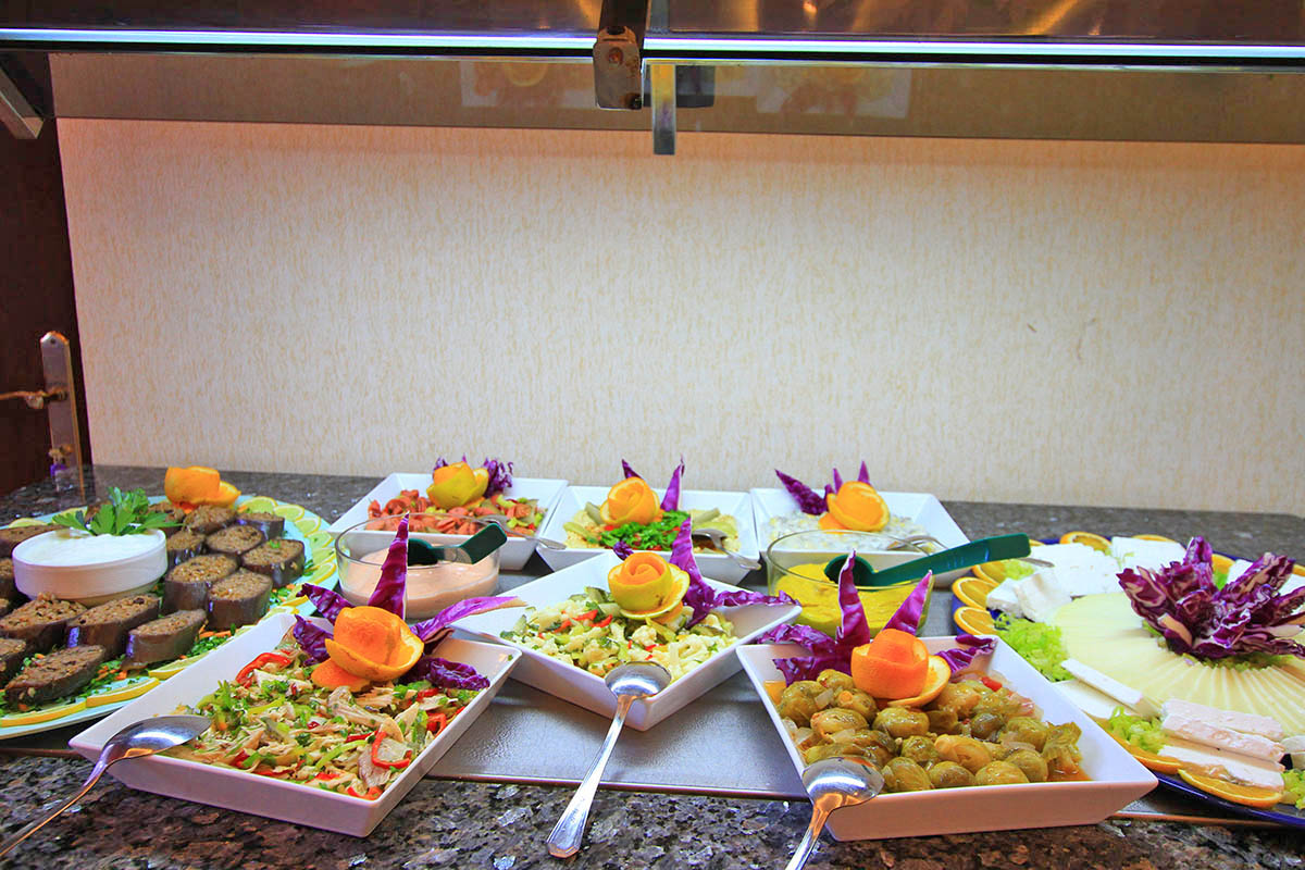 cheap resort hotels to Spend holiday with family