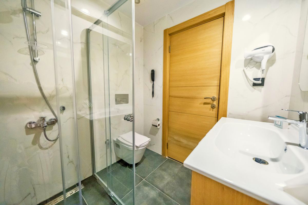 cheap resort hotels to Spend holiday with family