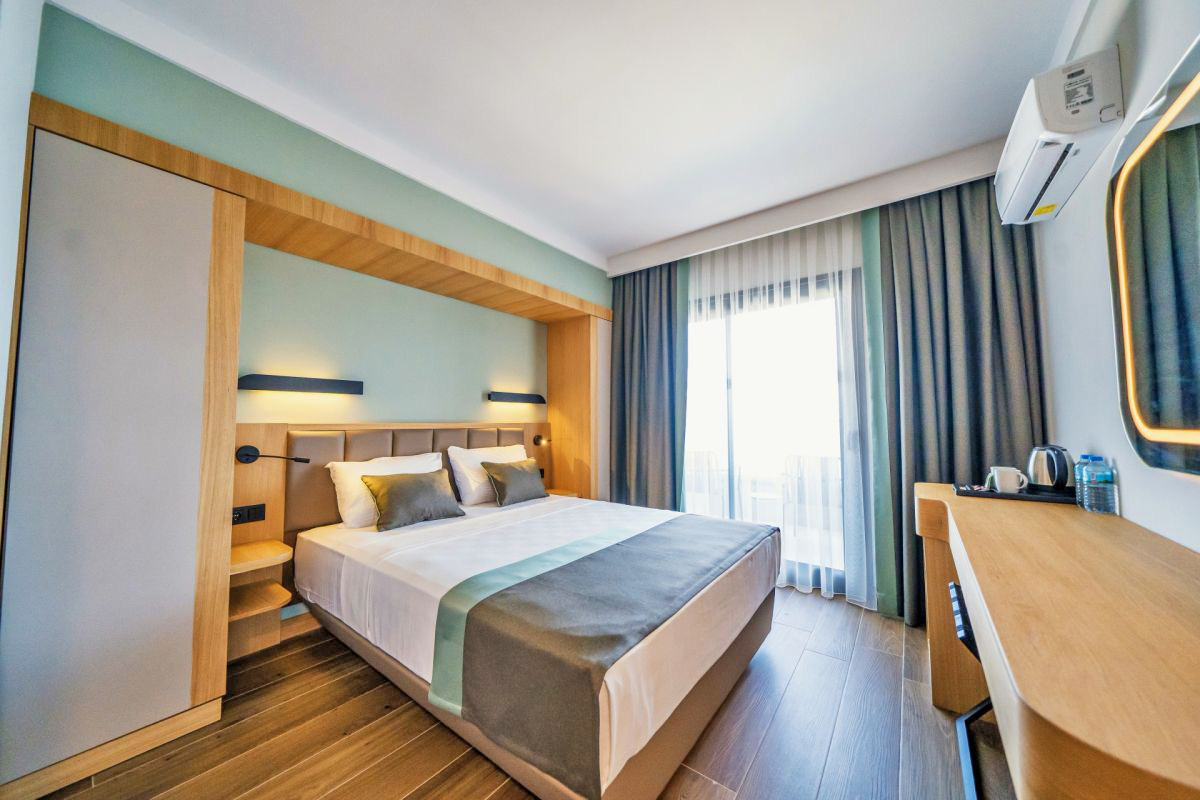 cheap resort hotels to Spend holiday with family