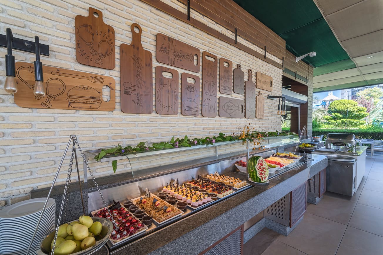 cheap resort hotels in Turkey to Spend holiday with family