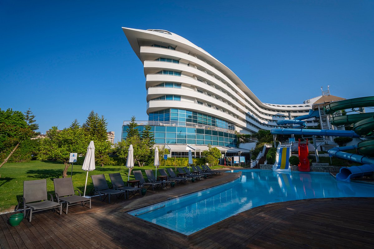 cheap resort hotels in Turkey to Spend holiday with family