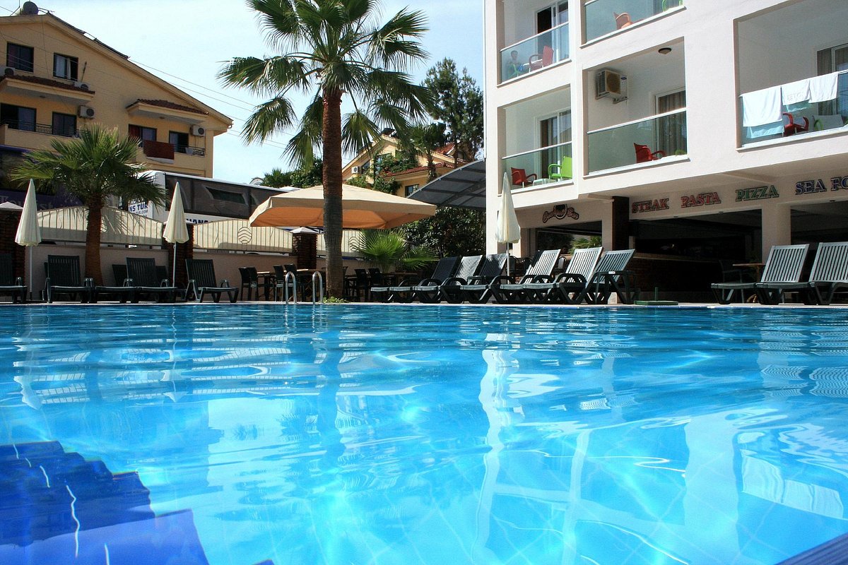 cheap resort hotels to Spend holiday with family