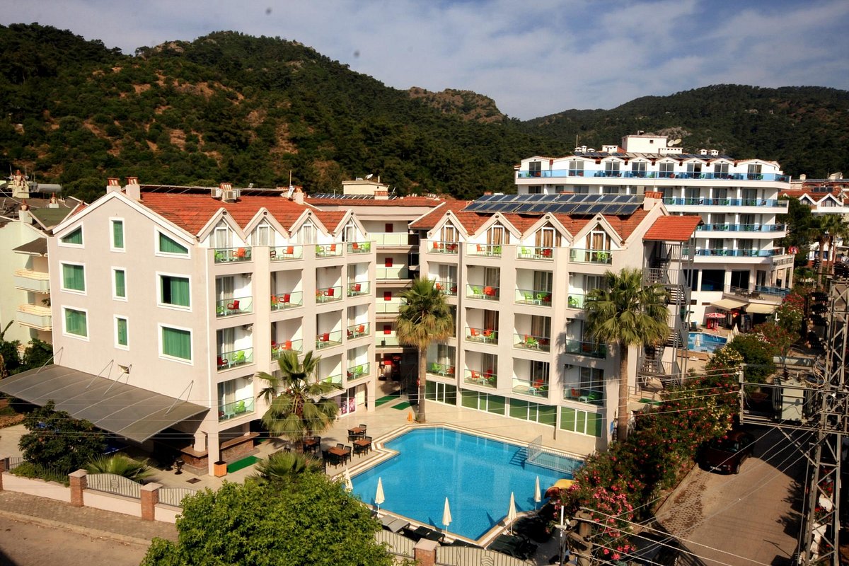 cheap resort hotels to Spend holiday with family