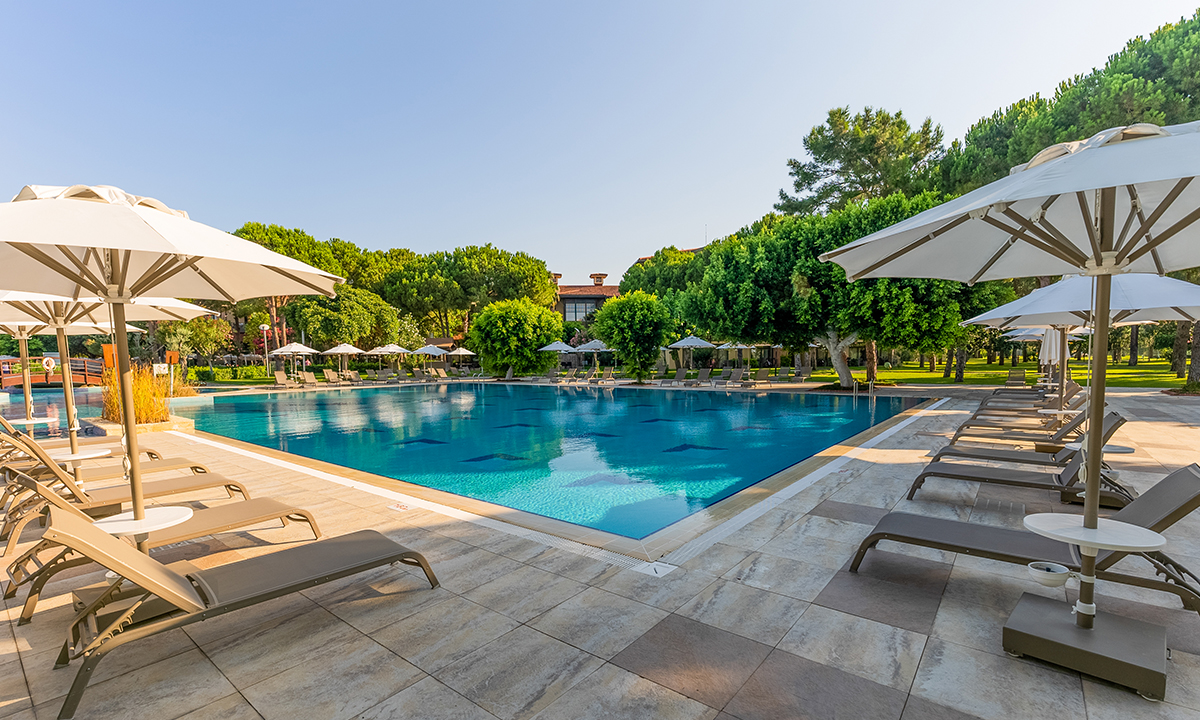 cheap resort hotels in Turkey to Spend holiday with family