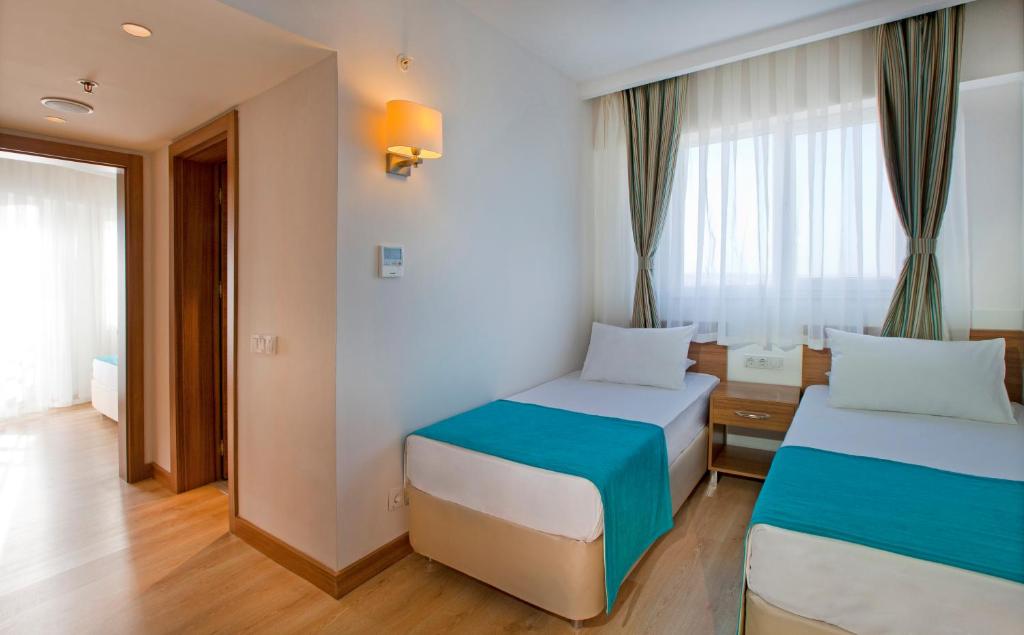 cheap resort hotels in Turkey to Spend holiday with family