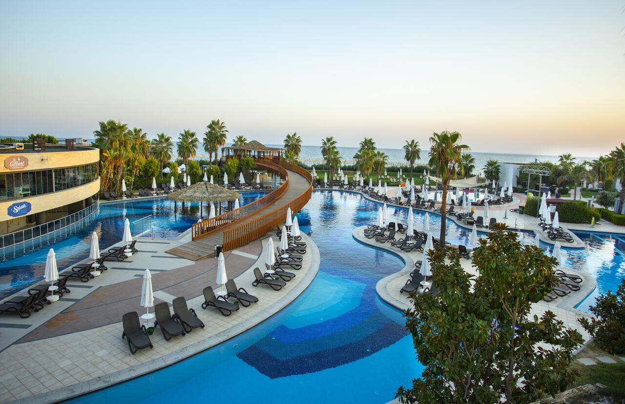 cheap resort hotels in Turkey to Spend holiday with family