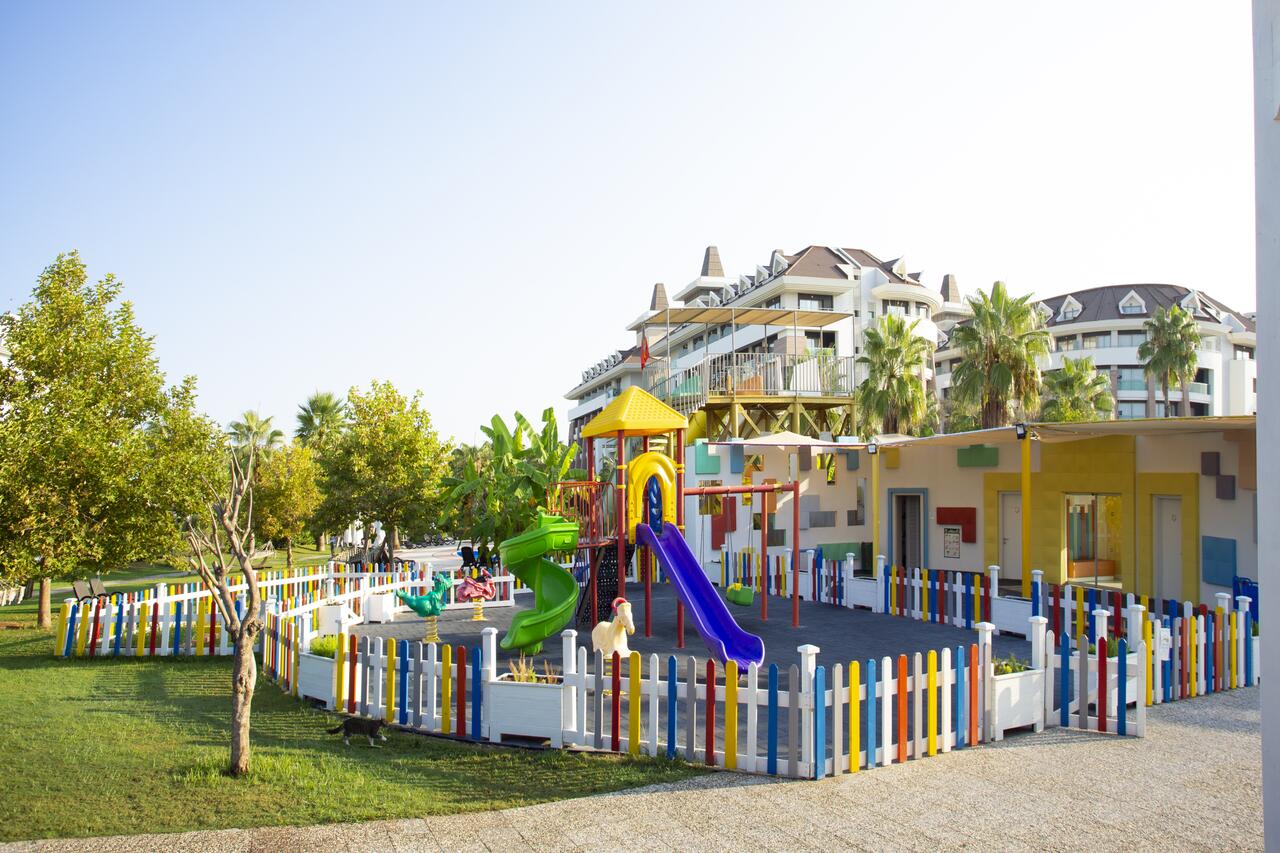 cheap resort hotels in Turkey to Spend holiday with family