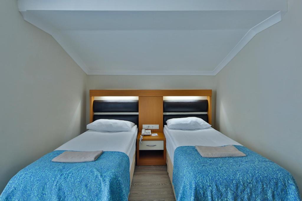 cheap resort hotels to Spend holiday with family