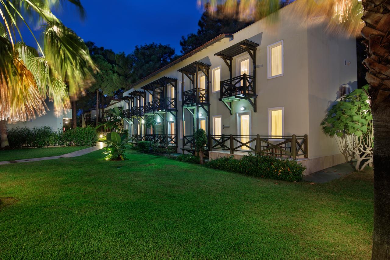 cheap resort hotels to Spend holiday with family