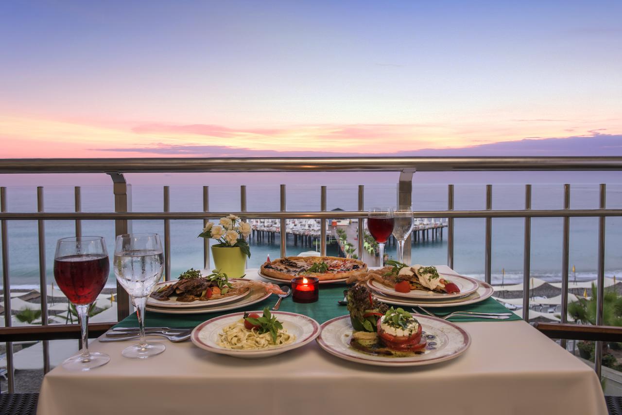 cheap resort hotels to Spend holiday with family