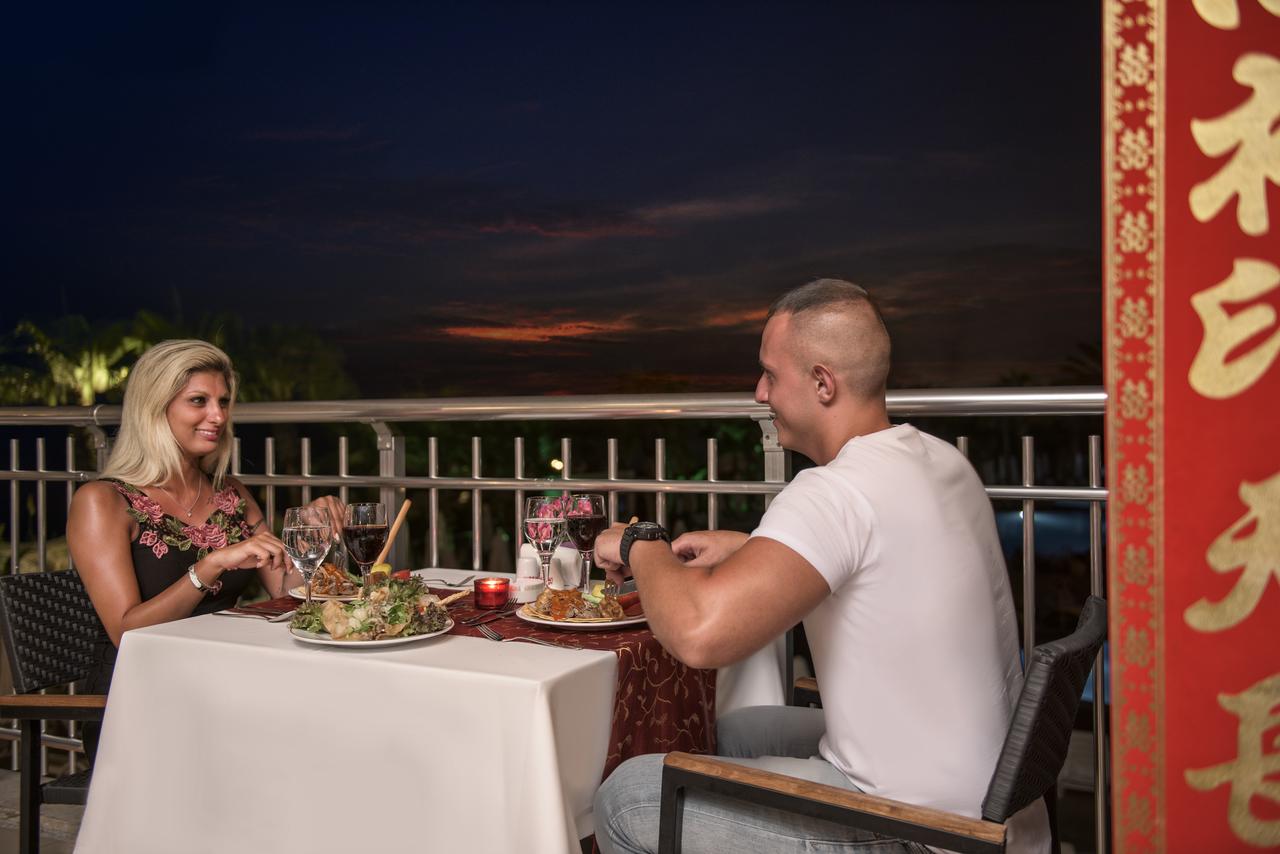 cheap resort hotels to Spend holiday with family