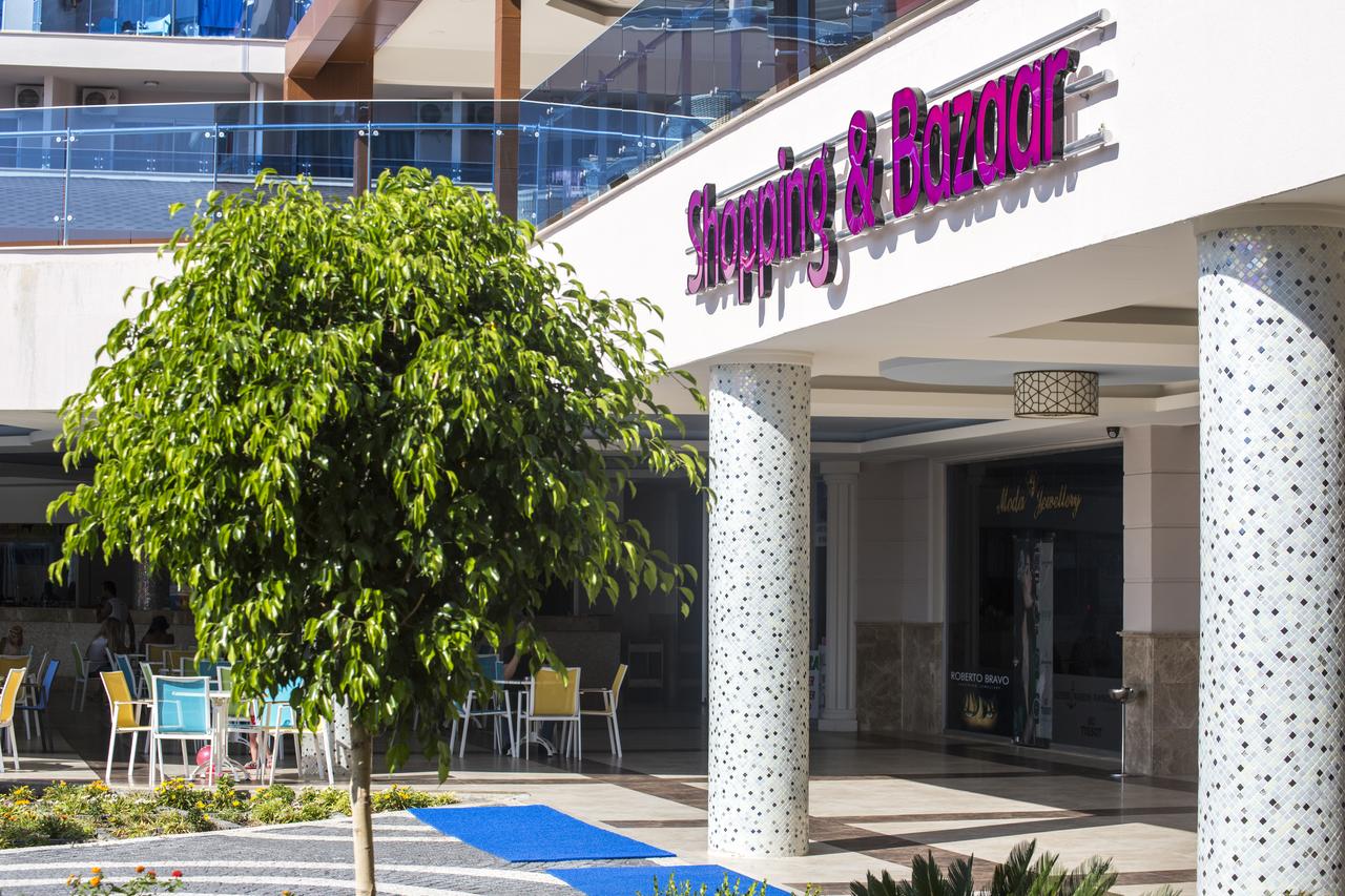 cheap resort hotels to Spend holiday with family