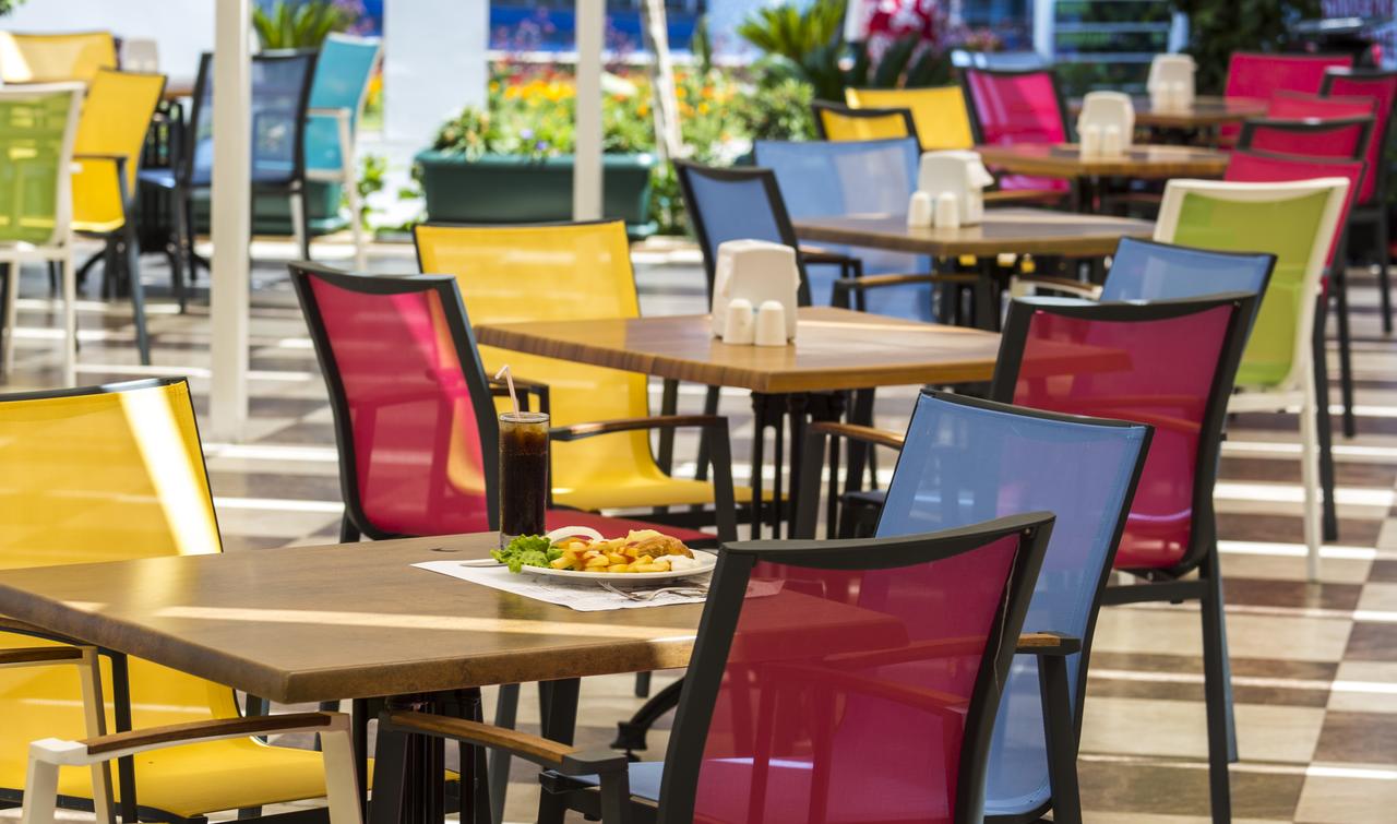 cheap resort hotels to Spend holiday with family