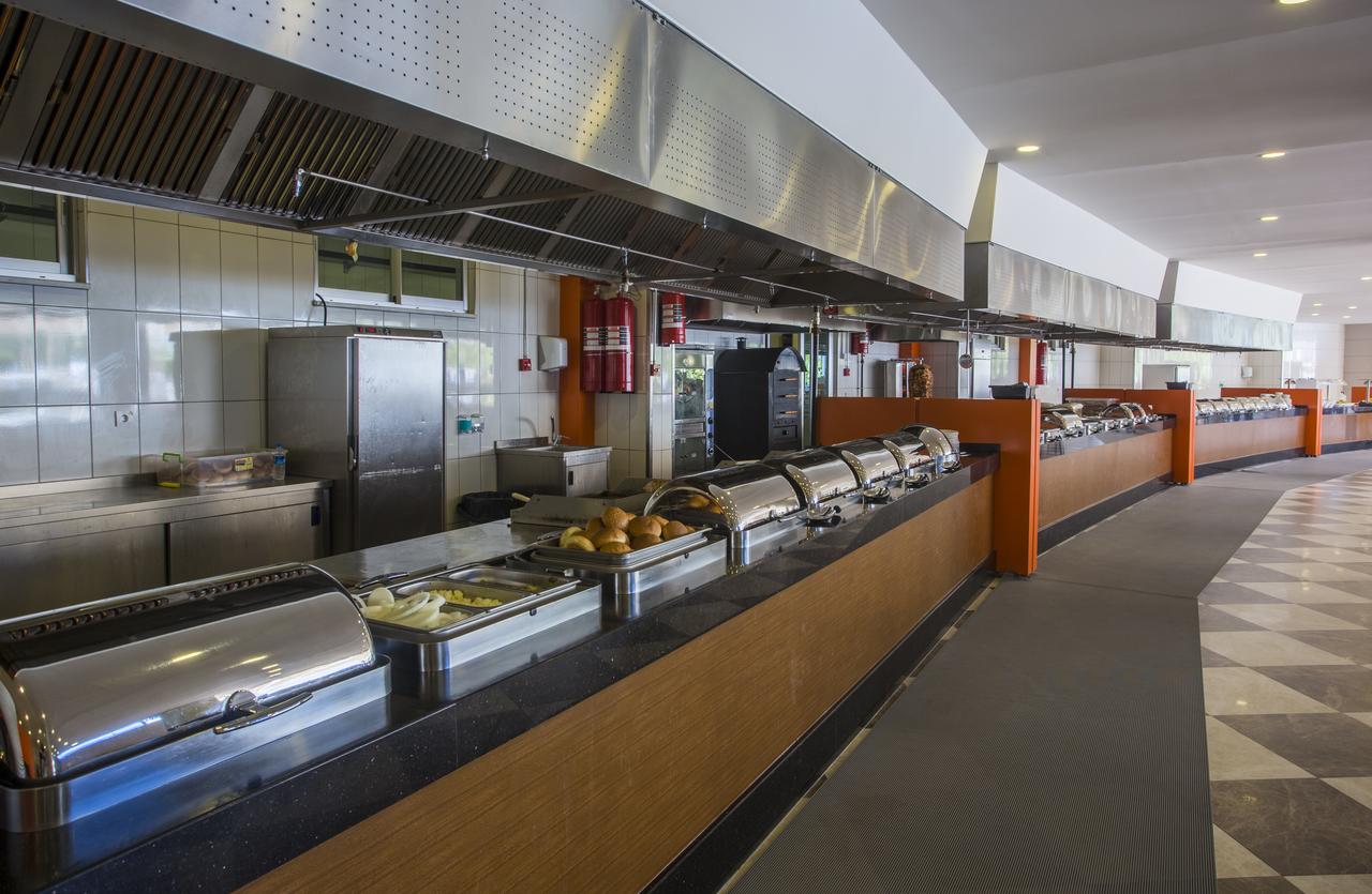 cheap resort hotels to Spend holiday with family