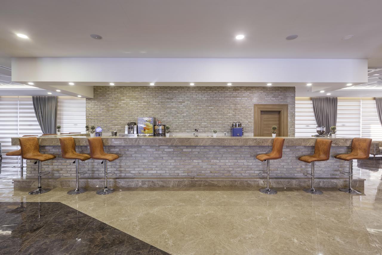 cheap resort hotels to Spend holiday with family