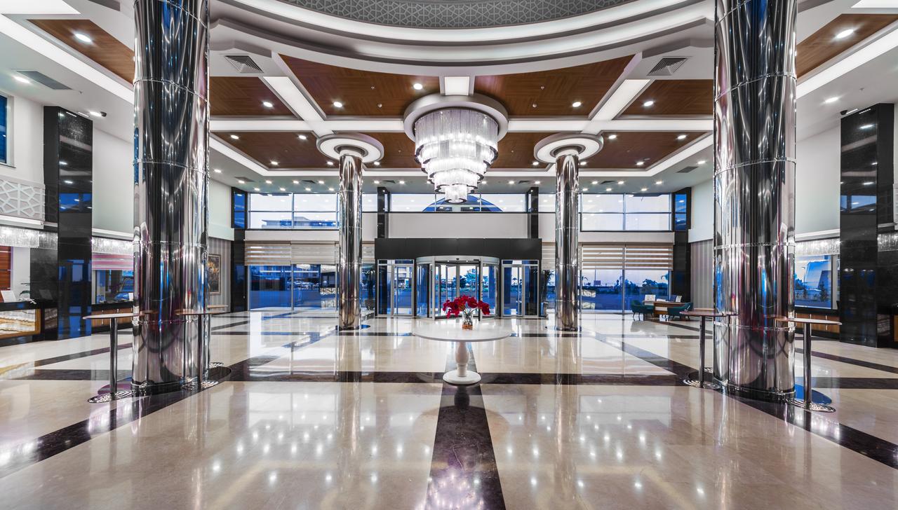 cheap resort hotels to Spend holiday with family