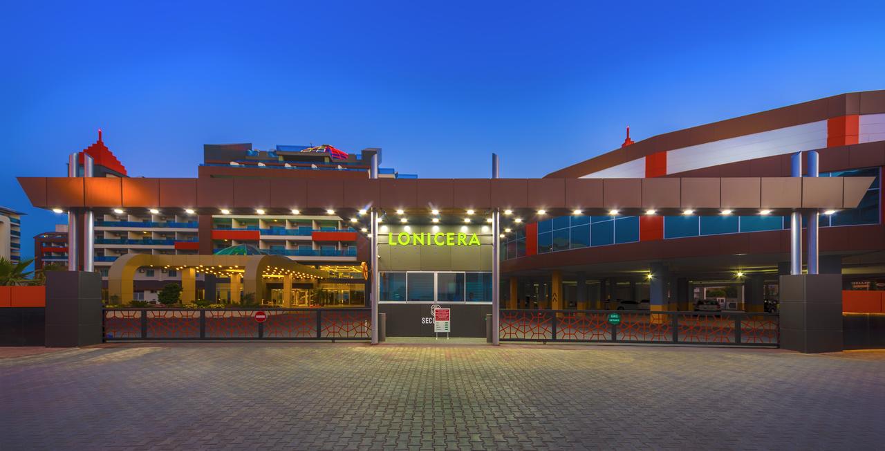 cheap resort hotels to Spend holiday with family