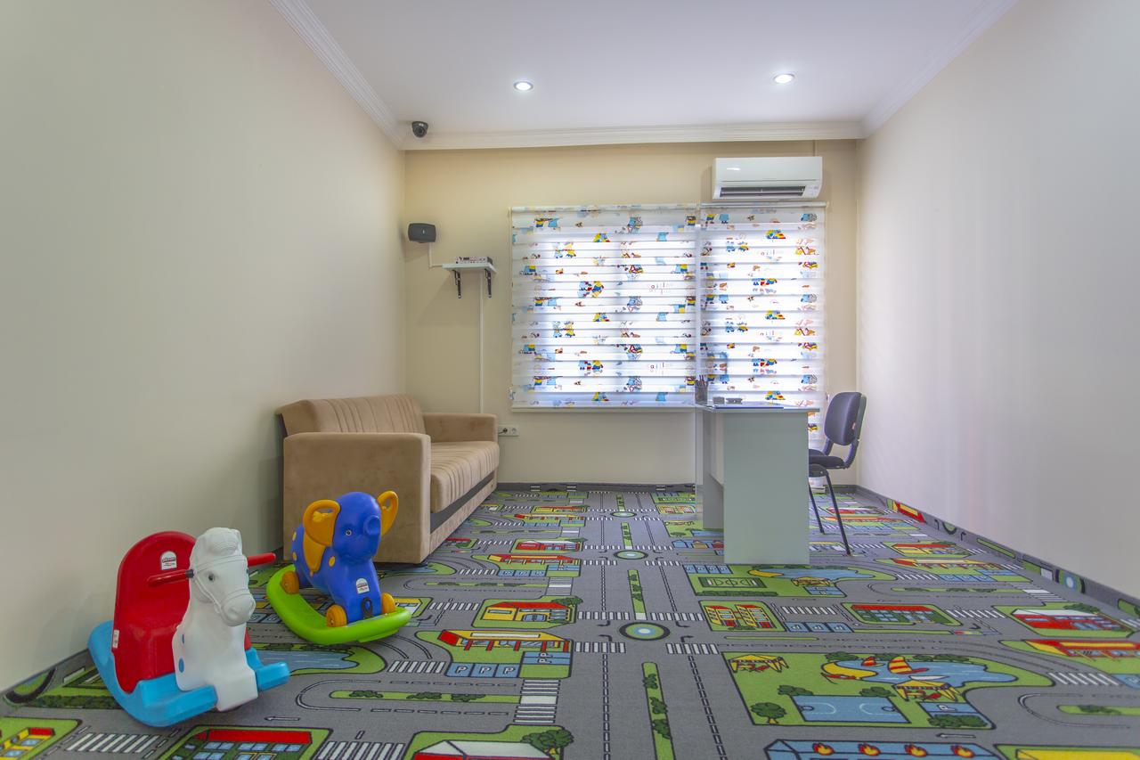 cheap resort hotels to Spend holiday with family