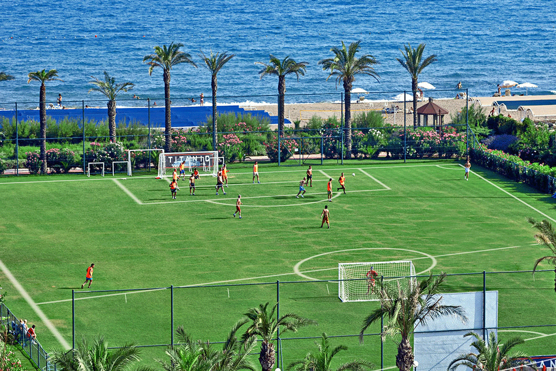 cheap resort hotels in Turkey to Spend holiday with family