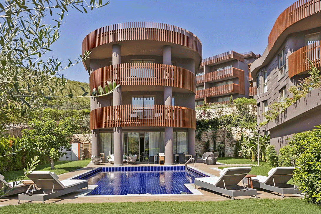 08 titanic deluxe bodrum outdoor pool antalya