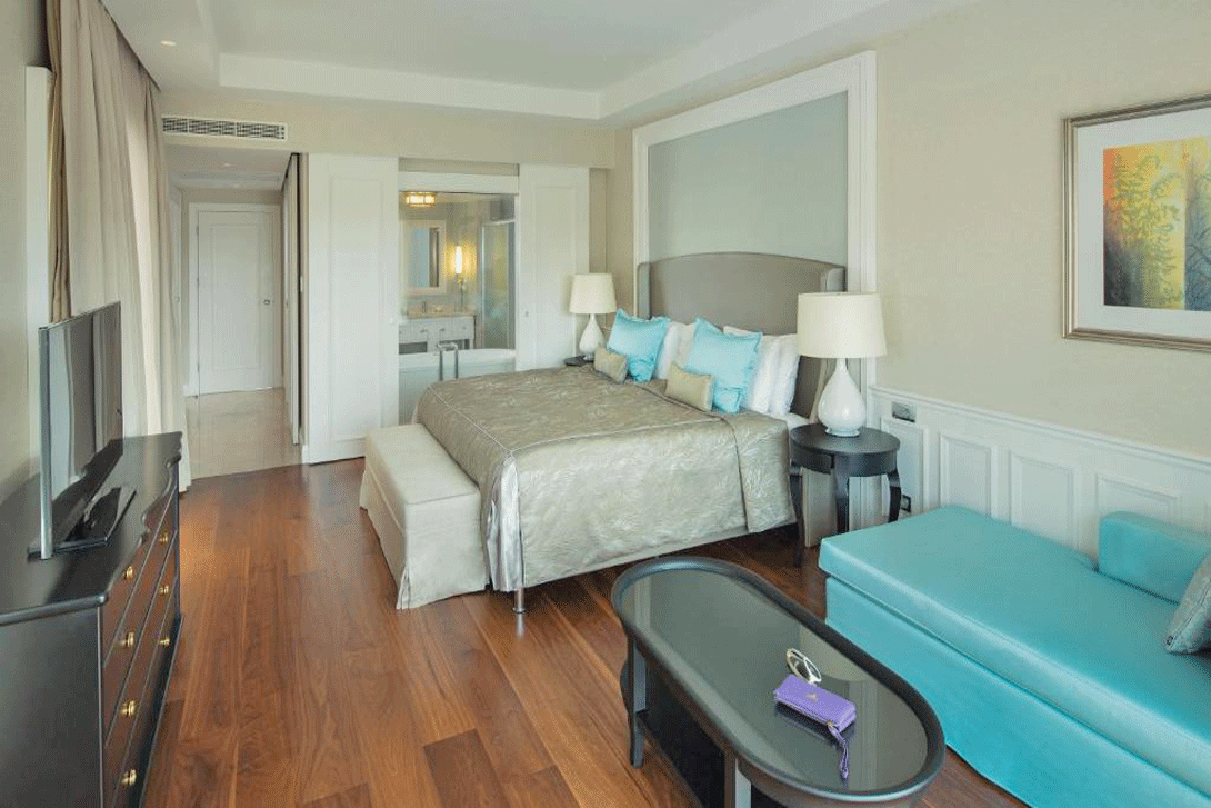 cheap resort hotels in Turkey to Spend holiday with family