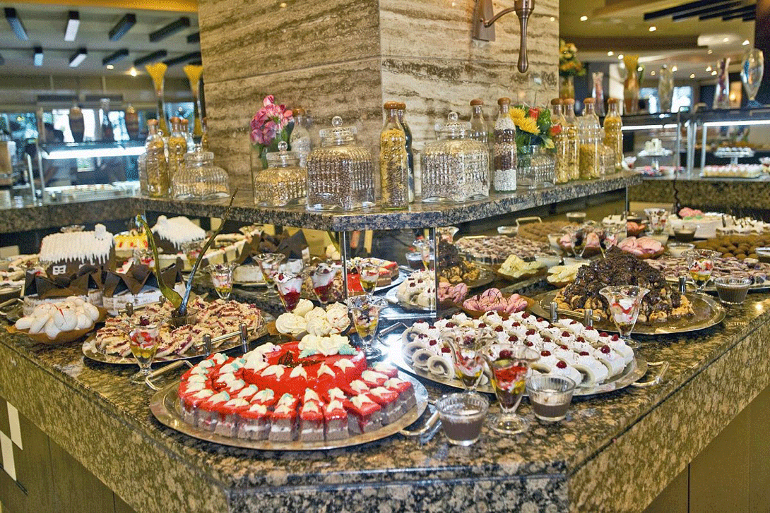 cheap resort hotels to Spend holiday with family