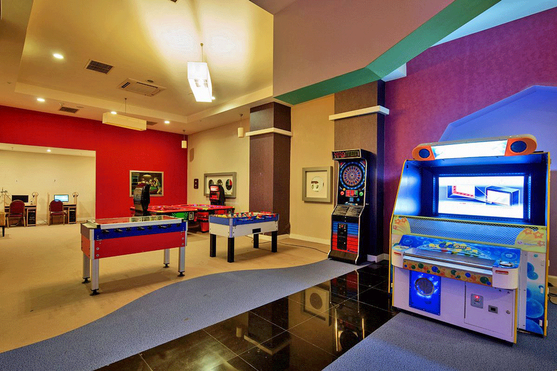 cheap resort hotels to Spend holiday with family