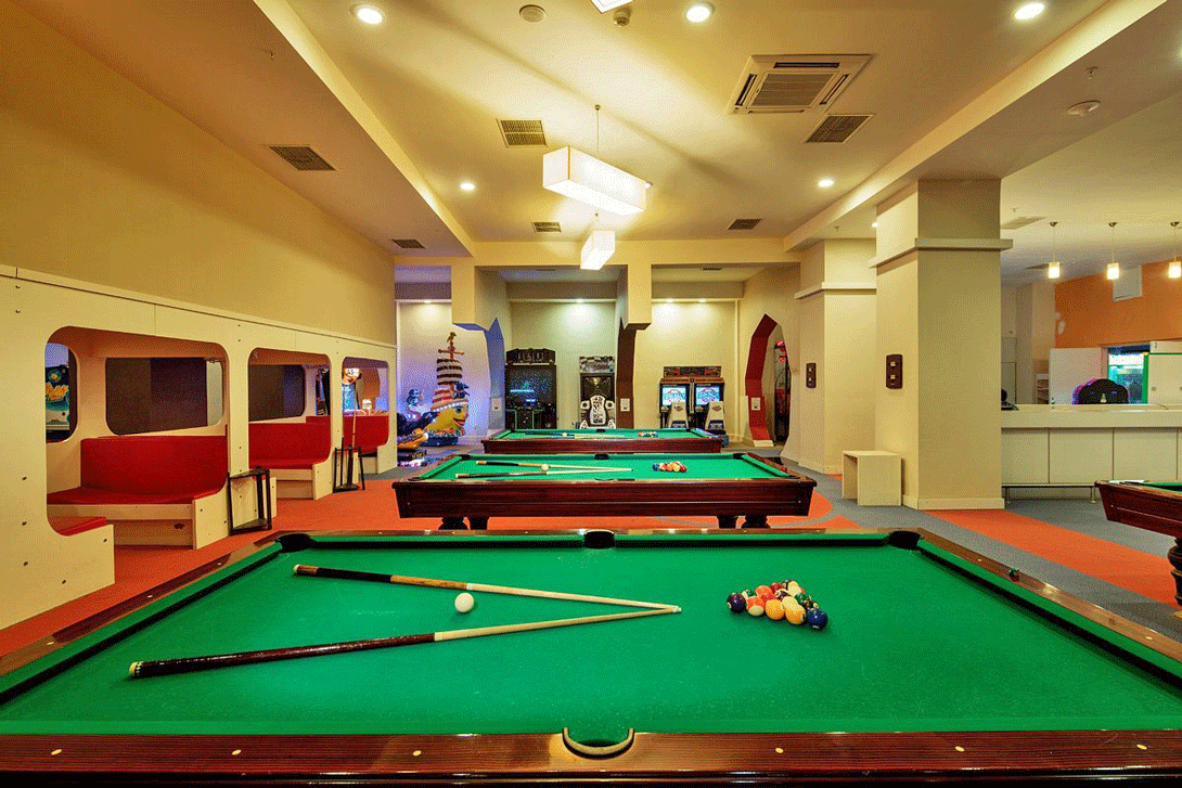 cheap resort hotels to Spend holiday with family