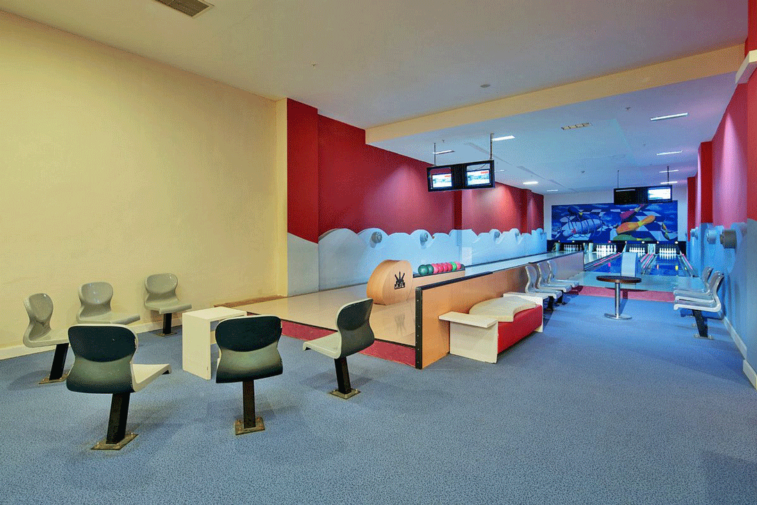 cheap resort hotels to Spend holiday with family