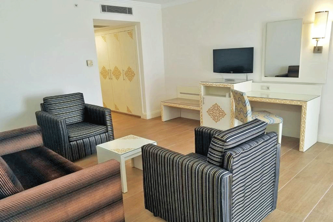 cheap resort hotels to Spend holiday with family