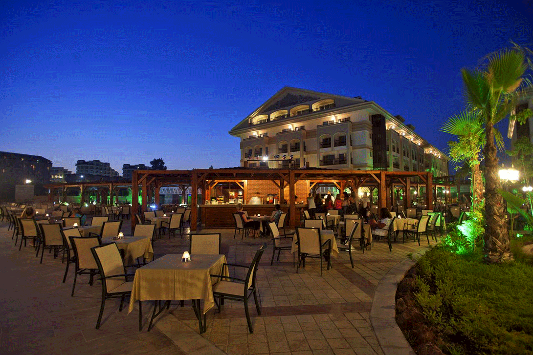 cheap resort hotels to Spend holiday with family