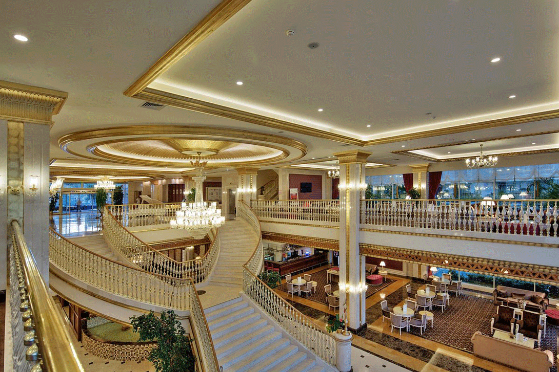 cheap resort hotels to Spend holiday with family