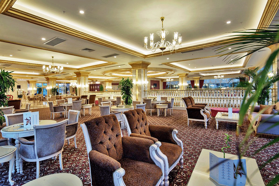 cheap resort hotels to Spend holiday with family