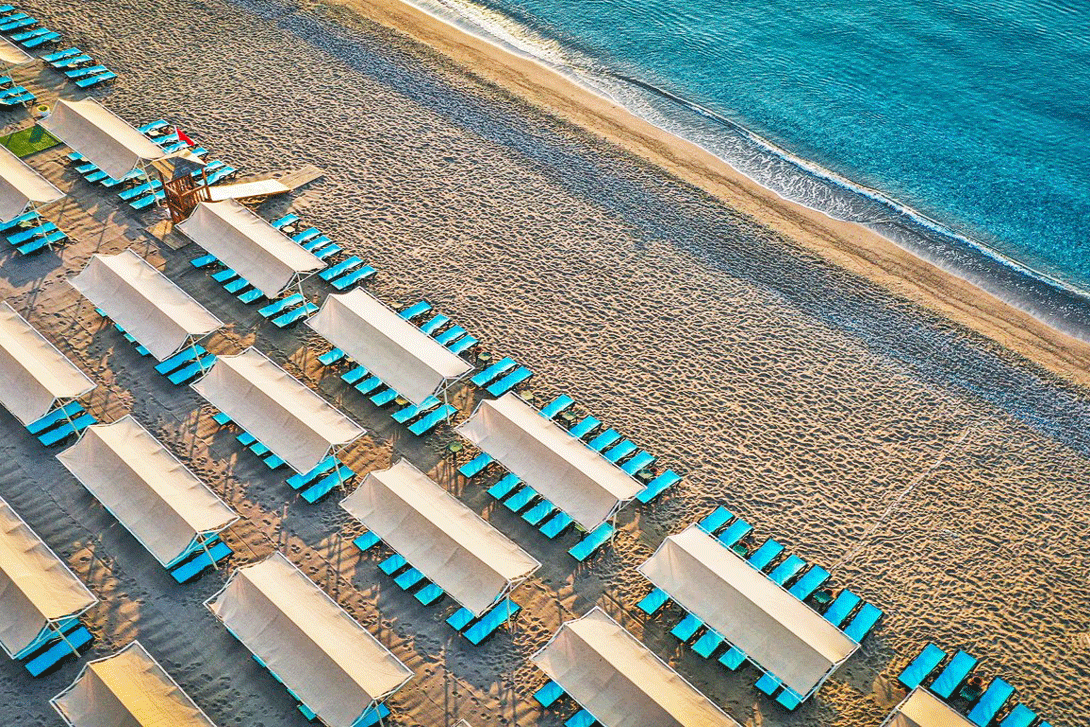 cheap resort hotels to Spend holiday with family