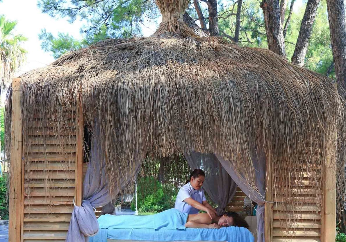 cheap resort hotels in Turkey to Spend holiday with family