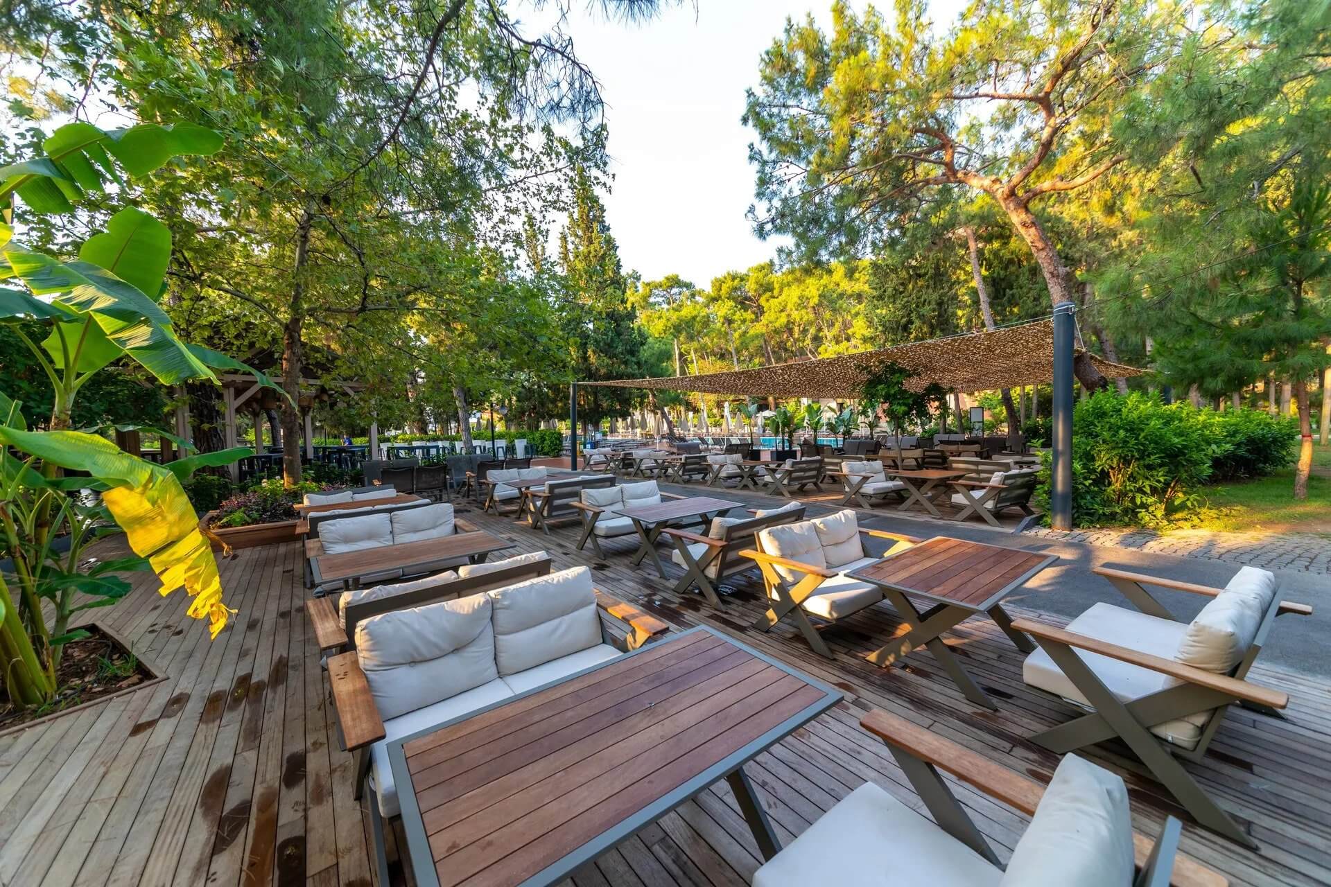 cheap resort hotels to Spend holiday with family